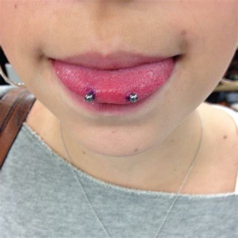 Snake Eyes Piercing [50 Ideas]: Pain Level, Healing Time, Cost ...